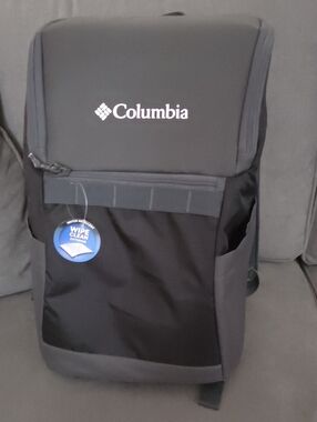 Columbia  Black and Gray Cooler Backpack - Sleek Everyday Pack
